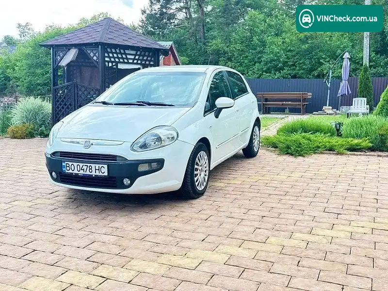 Fiat Punto 2011, фото з оголошення 2 з 11, VIN ZFA19900001800880