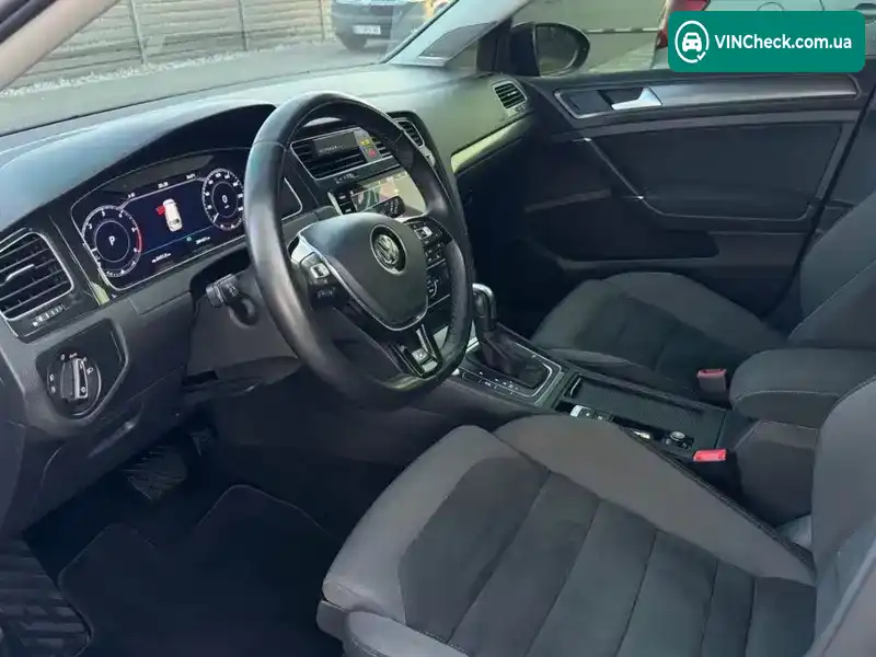 Volkswagen Golf 2020, фото з оголошення 2 з 14, VIN WVWZZZAUZLP547122