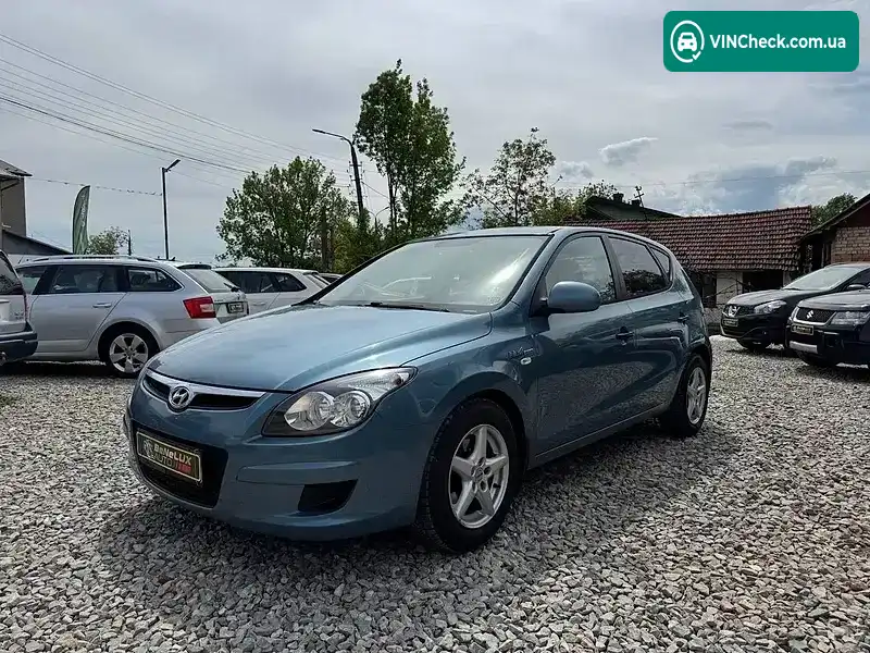 Hyundai i30 2010, фото з оголошення 2 з 21, VIN TMADB51CAAJ108513