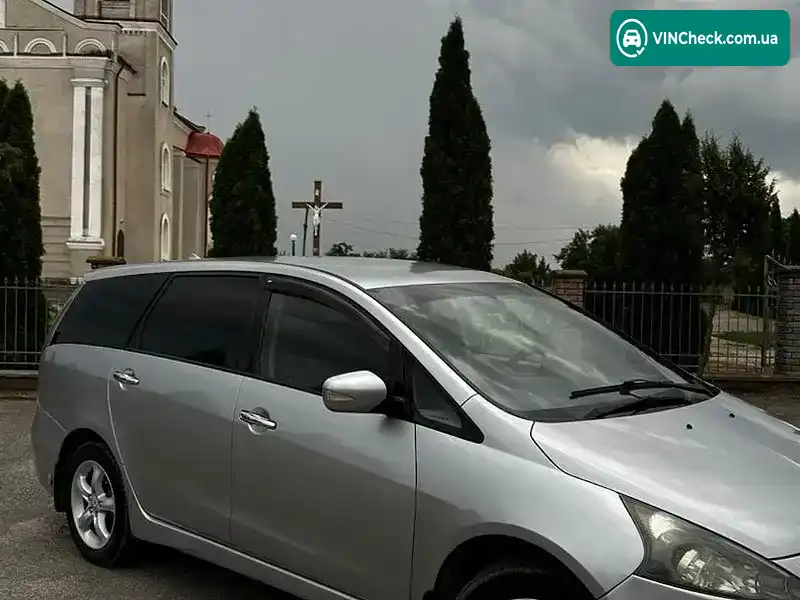 Mitsubishi Grandis 2006, фото з оголошення 2 з 20, VIN JMBLNNA4W6Z000698