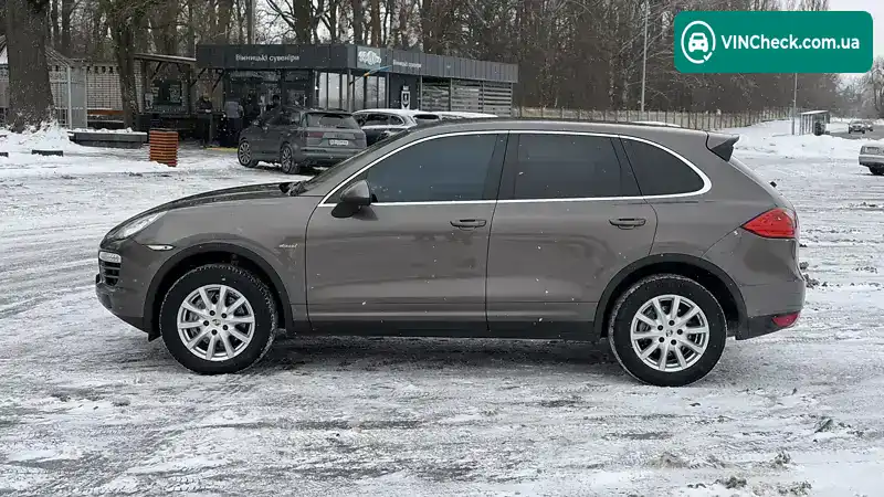 Porsche Cayenne 2013, фото з оголошення 2 з 21, VIN WP1ZZZ92ZELA38095