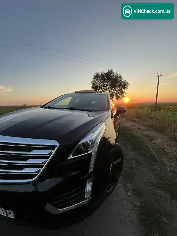 Cadillac XT5 2018, фото з оголошення 1 з 21, VIN 1GYKNDRS0KZ113705