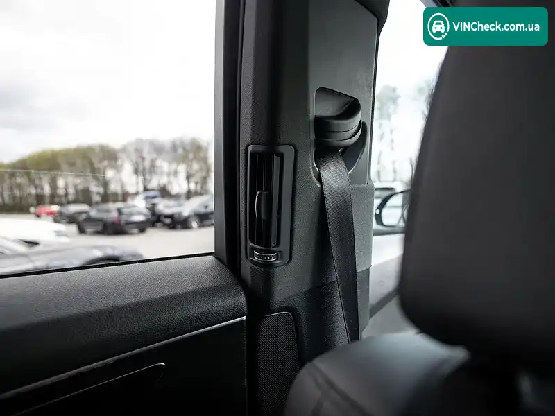 Audi Q7 2021, фото з оголошення 2 з 20, VIN WA1AXAF77MD033371