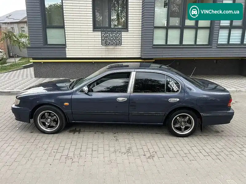 Nissan Maxima 1996, фото з оголошення 2 з 19, VIN JN1CAUA32U0032641