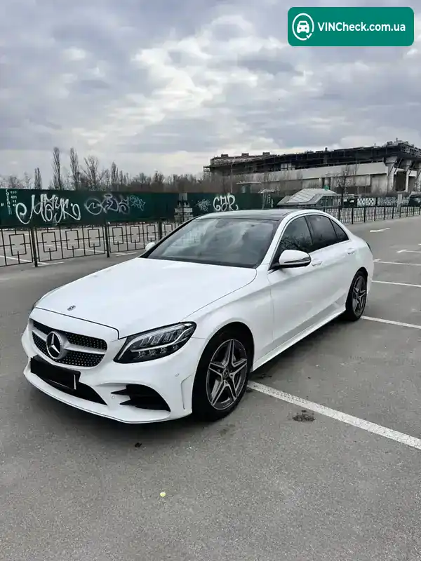 Mercedes-Benz C-Class 2018, фото з оголошення 1 з 12, VIN WDD2050011F835274
