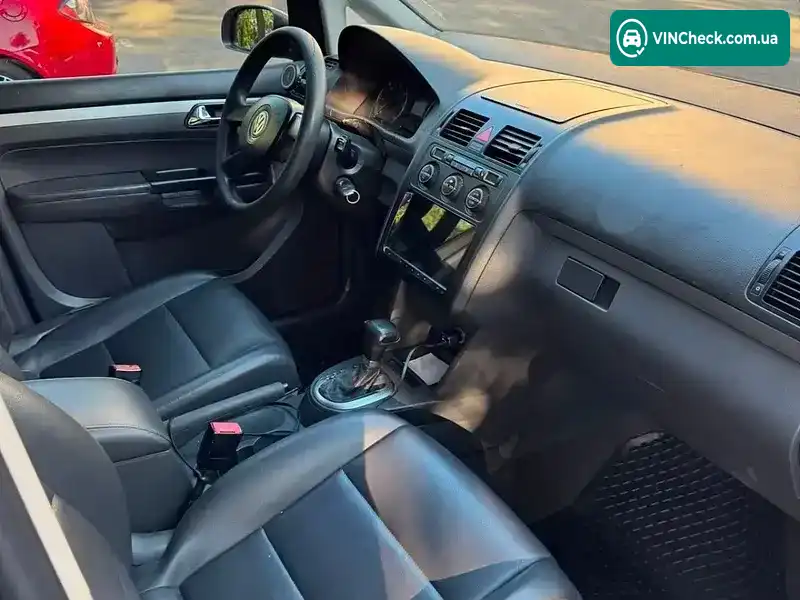 Volkswagen Touran 2004, фото з оголошення 1 з 20, VIN WVGZZZ1TZ5W056789
