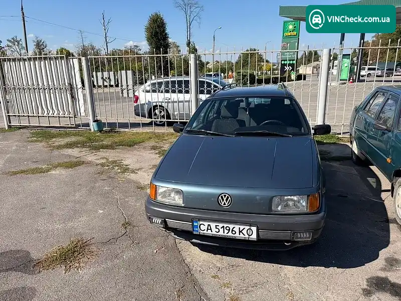 Volkswagen Passat 1989, фото з оголошення 2 з 9, VIN WVWZZZ31ZKE065597