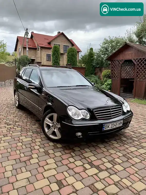 Mercedes-Benz C-Class 2007, фото з оголошення 2 з 20, VIN WDB2032071F946910