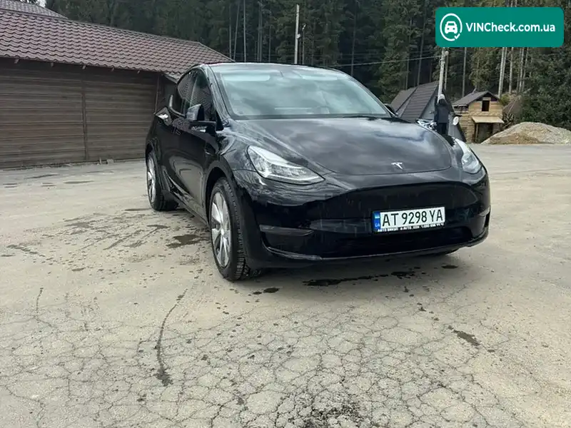 Tesla Model Y 2023, фото з оголошення 1 з 12, VIN 7SAYGDEE0PA122802