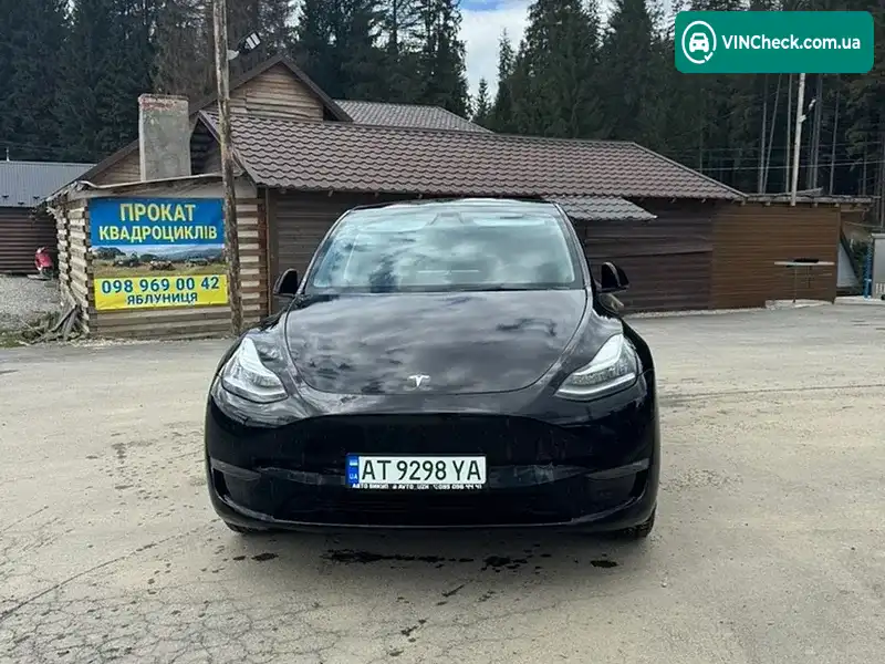 Tesla Model Y 2023, фото з оголошення 2 з 12, VIN 7SAYGDEE0PA122802