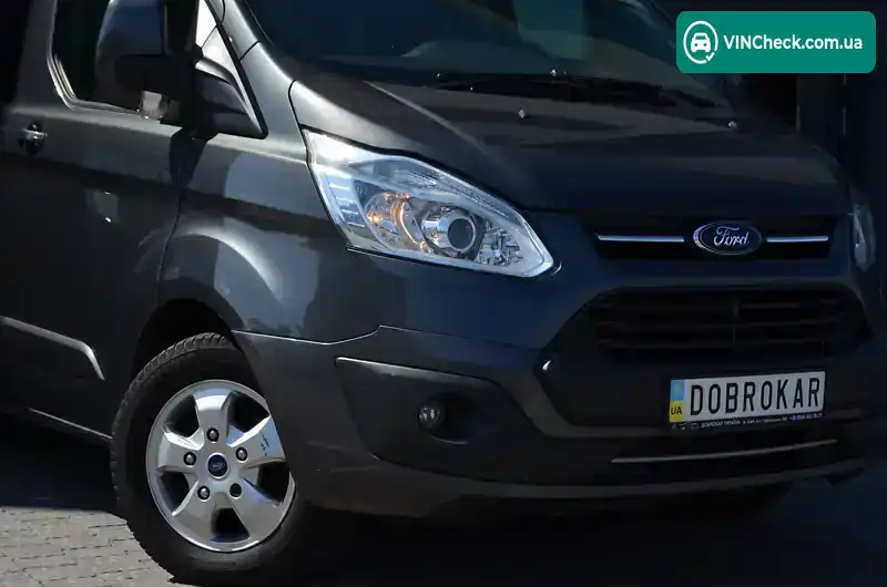 Ford Tourneo Custom 2017, фото з оголошення 2 з 21, VIN WF0ZXXTTGZHA23519