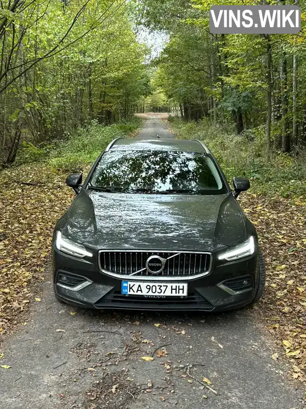 Volvo V60 2019, фото з оголошення 2 з 17, VIN YV1ZWA8UDK2326657
