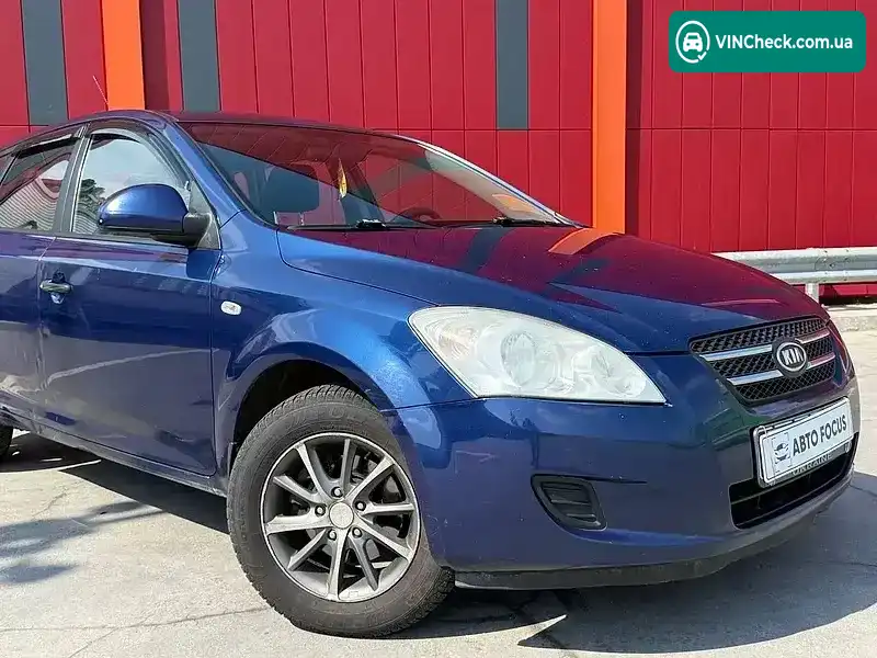 Kia Ceed 2008, фото з оголошення 2 з 17, VIN Y6LFF24129L009520