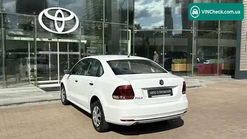 Volkswagen Polo 2019, фото з оголошення 2 з 19, VIN XW8ZZZ61ZLG010556