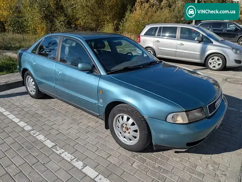 Audi A4 1999, фото з оголошення 1 з 17, VIN WAUZZZ8DZXA043771