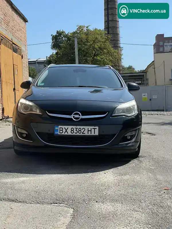 Opel Astra 2012, фото з оголошення 2 з 21, VIN W0LPE8ENXD8015646