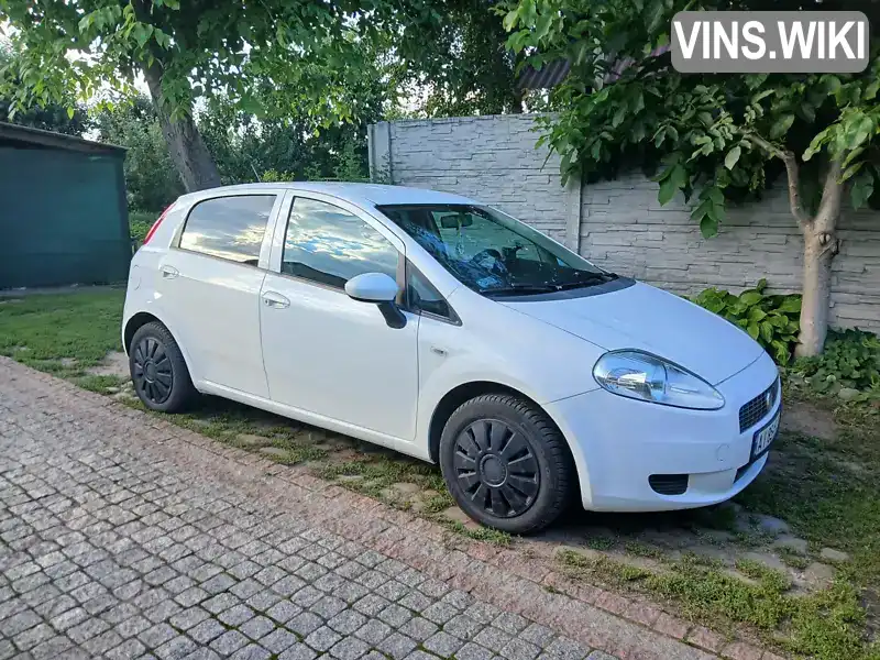 Fiat Punto 2008, фото з оголошення 1 з 10, VIN ZFA19900001393274