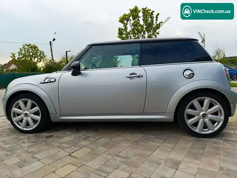 MINI Hatch 2007, фото з оголошення 2 з 21, VIN WMWMF31040TK92215