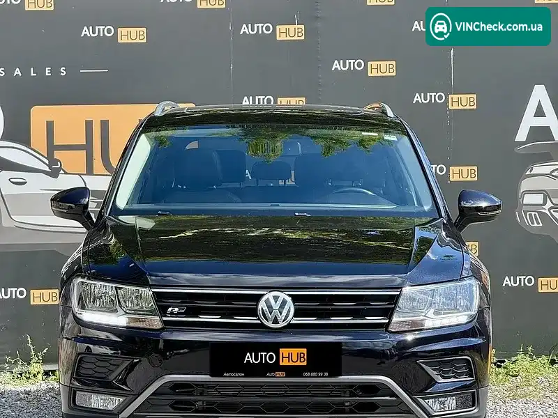 Volkswagen Tiguan 2018, фото з оголошення 2 з 20, VIN 3VV3B7AX4JM014544