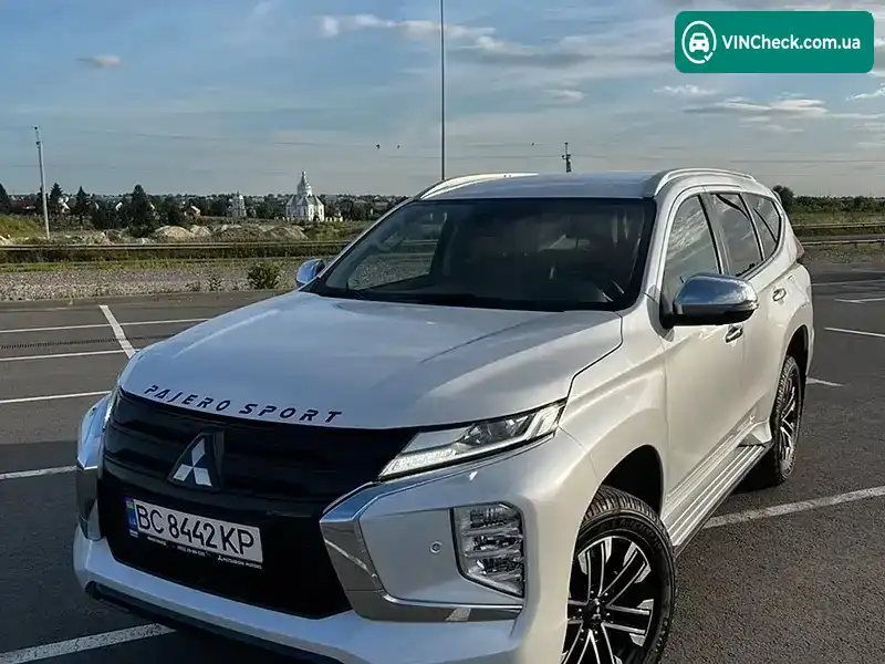 Mitsubishi Pajero Sport 2020, фото з оголошення 1 з 14, VIN MMCGUKS10LHZ00336