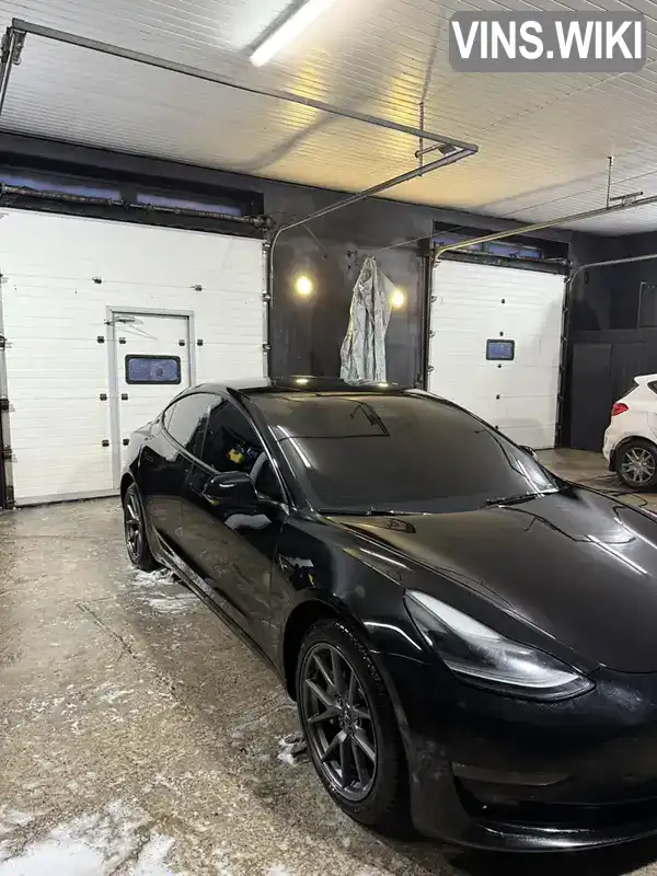 Tesla Model 3 2021, фото з оголошення 2 з 16, VIN 5YJ3E1EBXMF984277