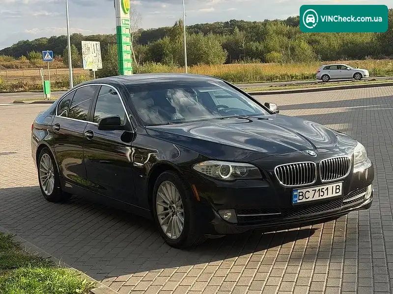 BMW 5 Series 2011, фото з оголошення 2 з 20, VIN WBAFR7C51BC804046