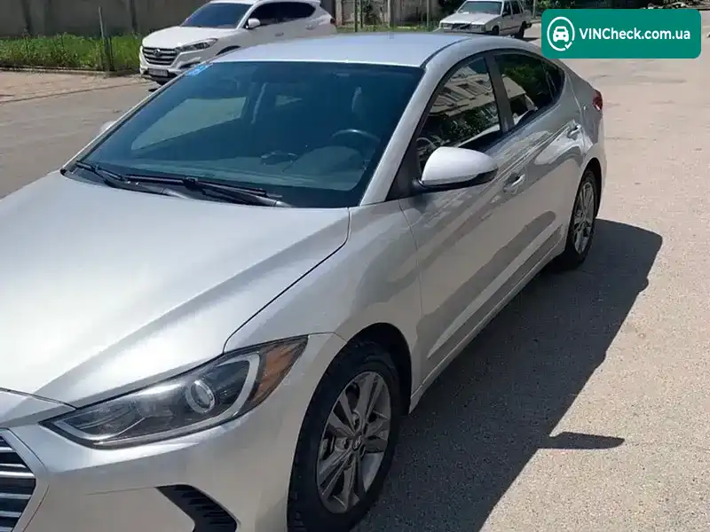 Hyundai Elantra 2018, фото з оголошення 2 з 13, VIN 5NPD84LF0JH370659