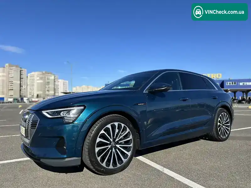 Audi e-tron 2019, фото з оголошення 1 з 21, VIN WAUZZZGE0LB002811
