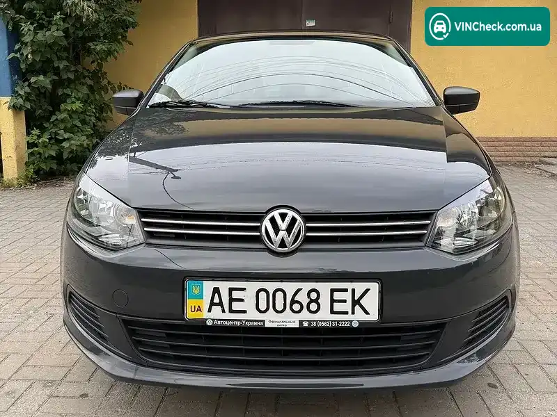 Volkswagen Polo 2013, фото з оголошення 2 з 16, VIN XW8ZZZ61ZDG060408