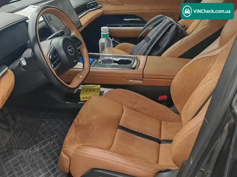 Mazda EZ-6 2024, фото з оголошення 2 з 3, VIN LVRHDAEJ0RN011081