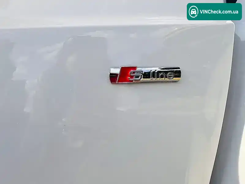 Audi Q3 2015, фото з оголошення 2 з 16, VIN WA1EFCFS9GR005065