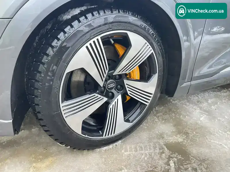 Audi e-tron 2019, фото з оголошення 1 з 21, VIN WA1VAAGE2KB005776
