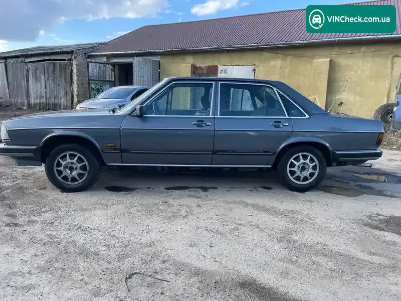 Audi 100 1981, фото з оголошення 2 з 16, VIN WAUZZZ43ZBA057008