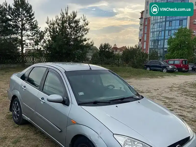 Ford Focus 2003, фото з оголошення 2 з 9, VIN WF0FXXWPDF3C65668