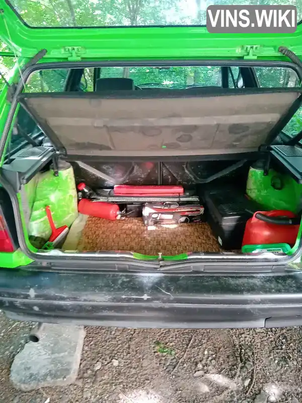 Volkswagen Polo 1994, фото з оголошення 2 з 13, VIN WVWZZZ80ZRY061854