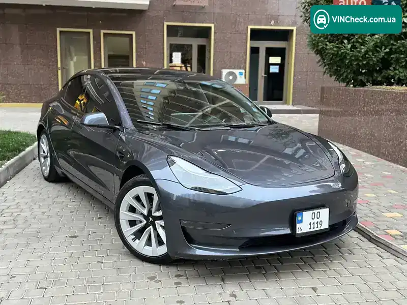 Tesla Model 3 2023, фото з оголошення 1 з 5, VIN 5YJ3E1EB6PF637498