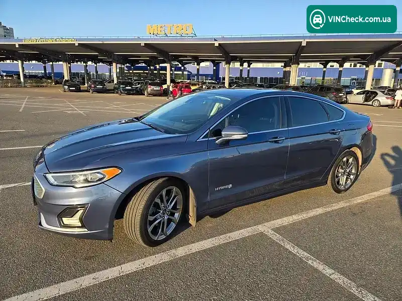 Ford Fusion 2019, фото з оголошення 2 з 15, VIN 3FA6P0RU5KR273715