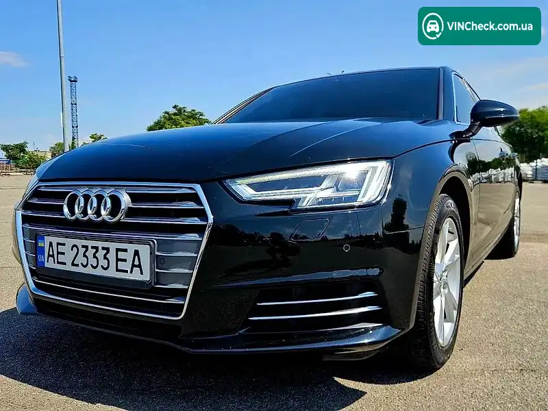 Audi A4 2018, фото з оголошення 1 з 20, VIN WAUZZZF47JA180176