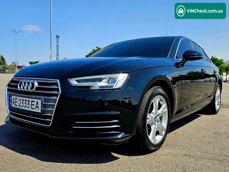 Audi A4 2018, фото з оголошення 2 з 20, VIN WAUZZZF47JA180176