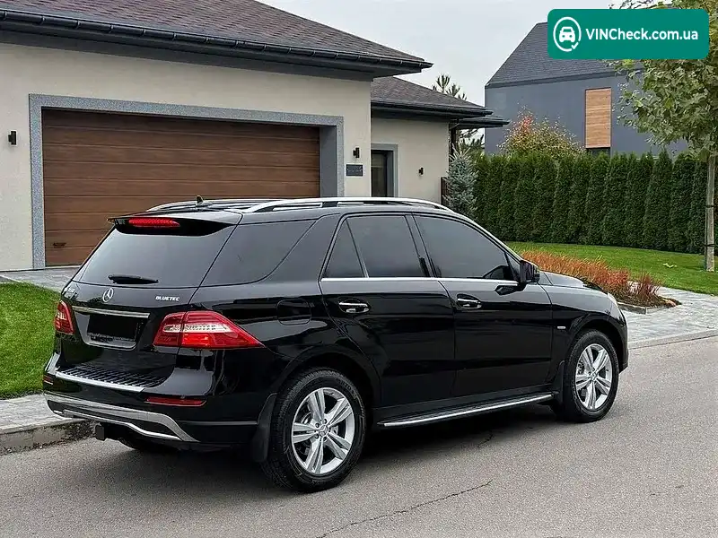 Mercedes-Benz M-Class 2013, фото з оголошення 2 з 10, VIN WDC1660241A258403