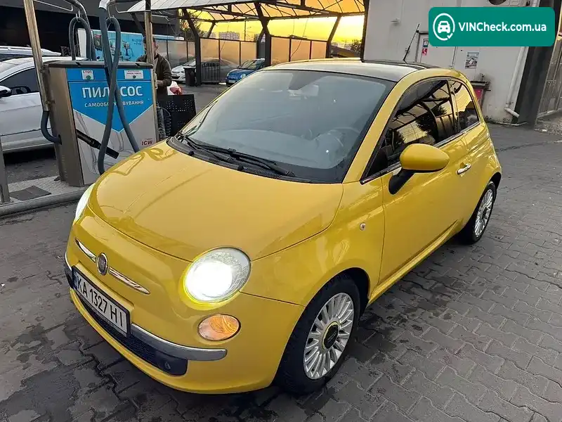 Fiat 500 2011, фото з оголошення 2 з 13, VIN ZFA31200000783979