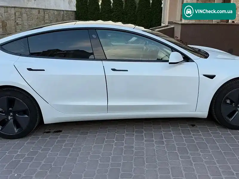 Tesla Model 3 2022, фото з оголошення 1 з 20, VIN 5YJ3E1EB0NF110781