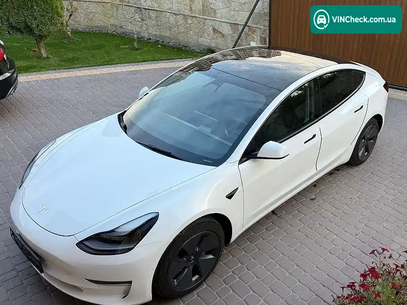 Tesla Model 3 2022, фото з оголошення 2 з 20, VIN 5YJ3E1EB0NF110781