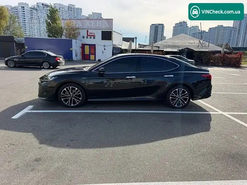 Toyota Camry 2024, фото з оголошення 1 з 9, VIN LVGBDCEK7RG002693