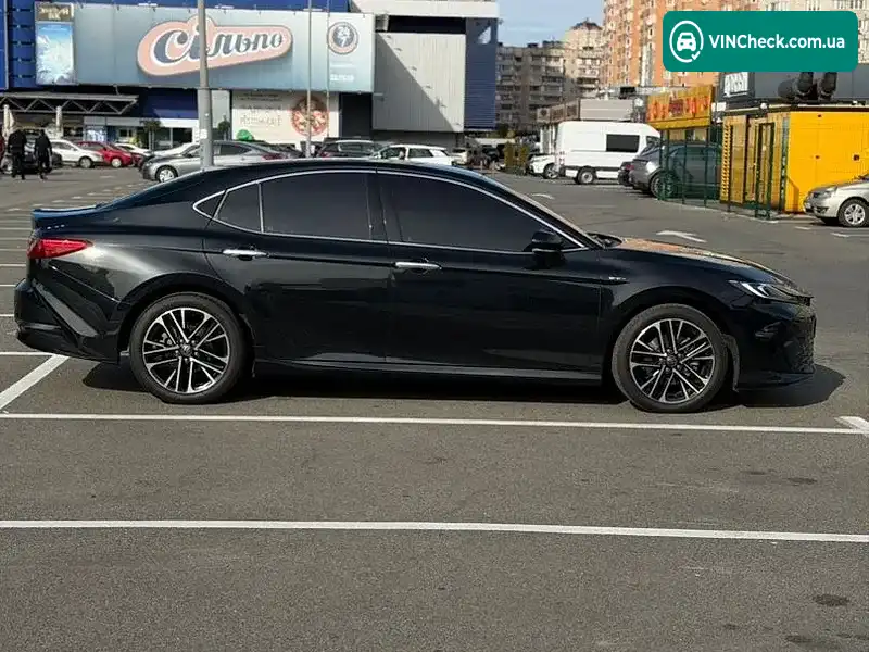 Toyota Camry 2024, фото з оголошення 2 з 9, VIN LVGBDCEK7RG002693