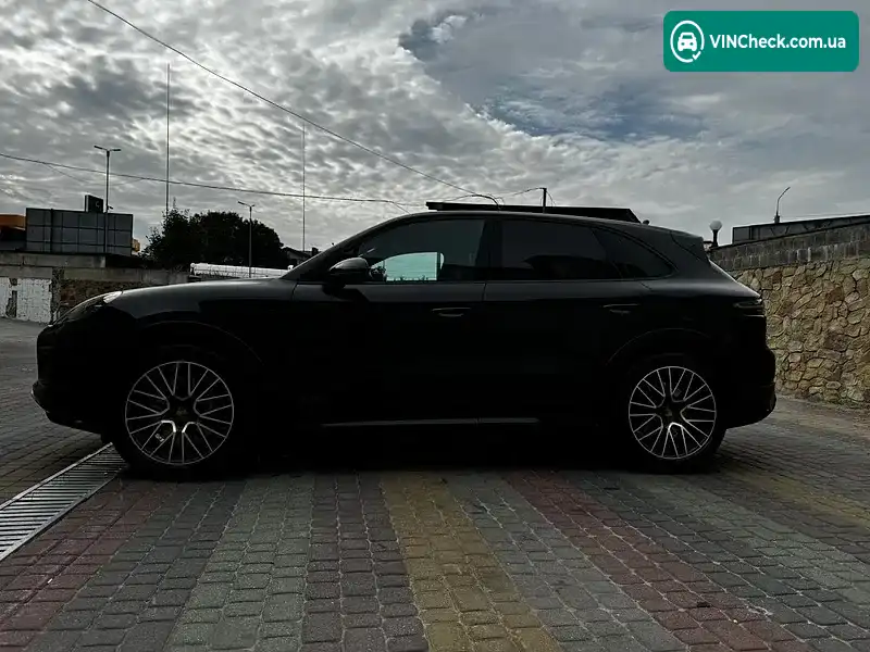 Porsche Cayenne 2020, фото з оголошення 2 з 20, VIN WP1ZZZ9YZMDA34194