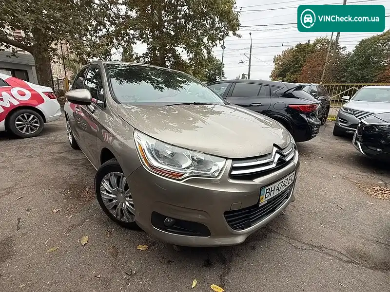 Citroen C4 2012, фото з оголошення 2 з 18, VIN VF7NC5FS0CY506383