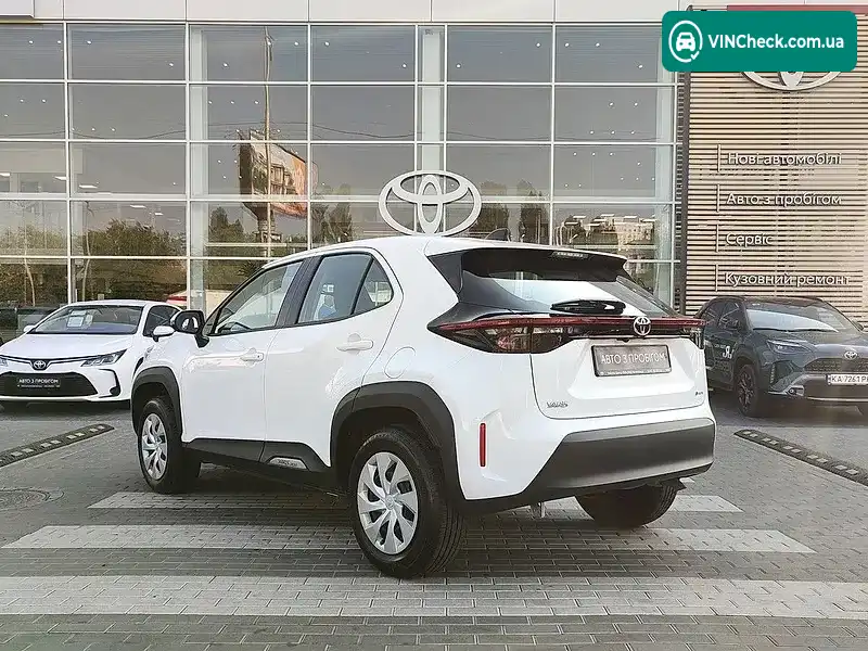 Toyota Yaris Cross 2025, фото з оголошення 2 з 10, VIN JTDKBABB30A515849