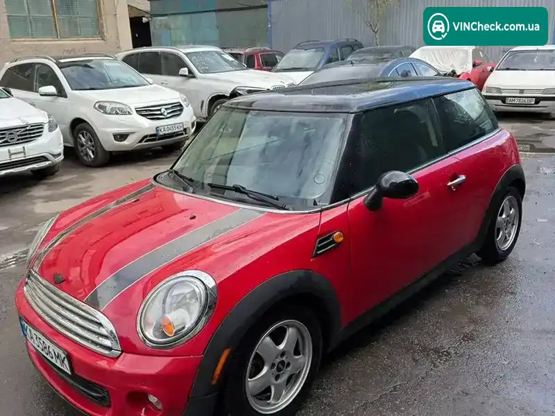 MINI Hatch 2011, фото з оголошення 1 з 19, VIN WMWSU3C52BT096847
