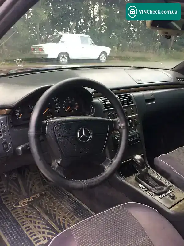 Mercedes-Benz E-Class 1996, фото з оголошення 2 з 8, VIN WDB2100041A114551